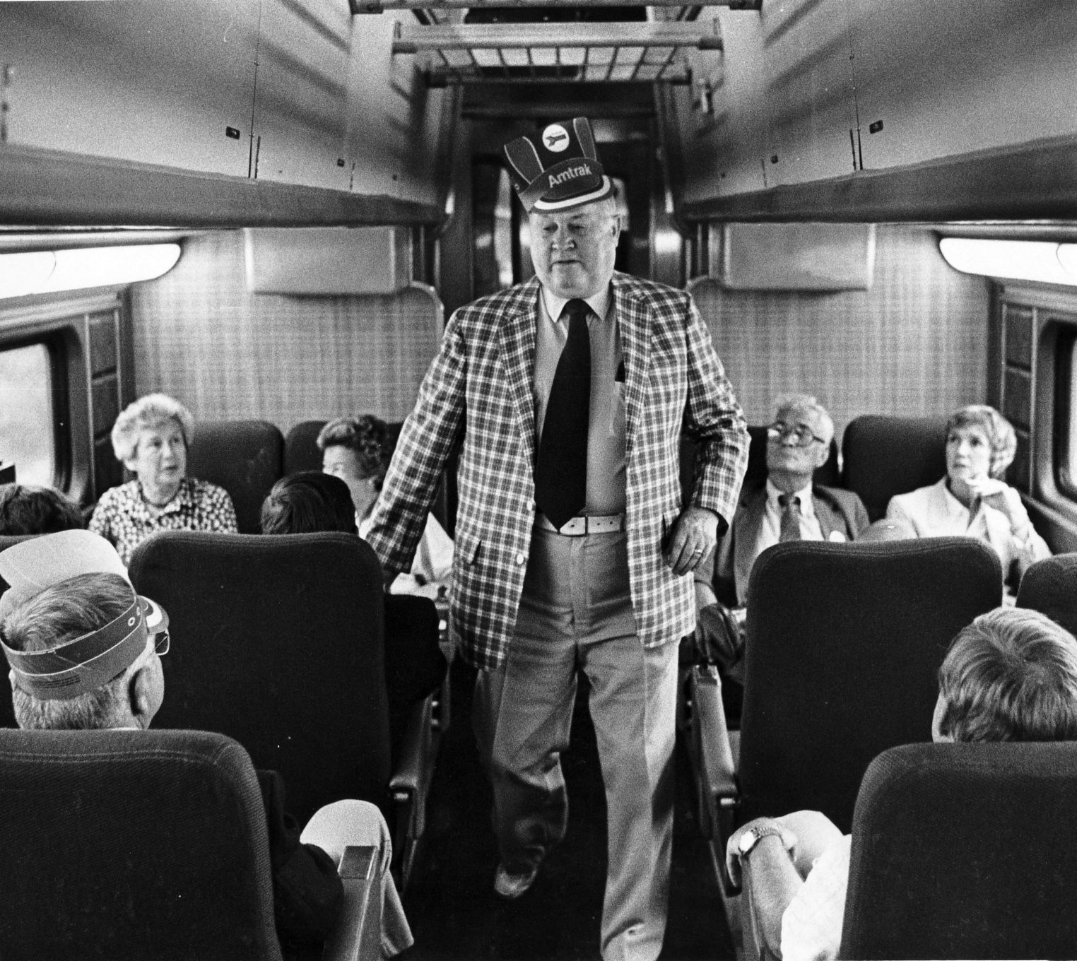 Amtrack passenger-9 1981.jpg